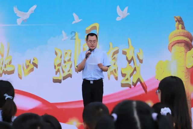 惊人冷知识,男生怎么与一个女生保持长久的友谊?带你震撼视听!