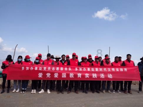 under control 和in control 在用法上有什么区别吗